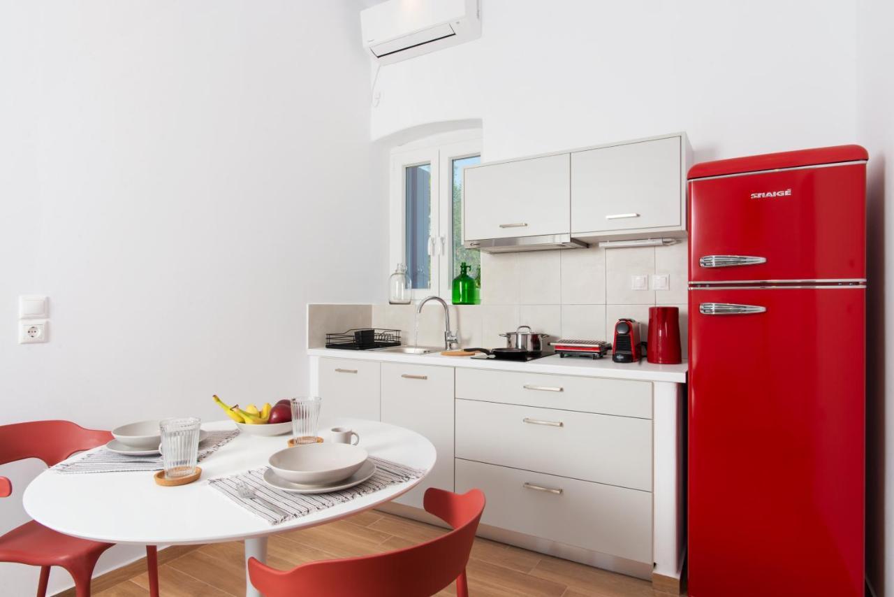 Haroto Suites Tripití Buitenkant foto