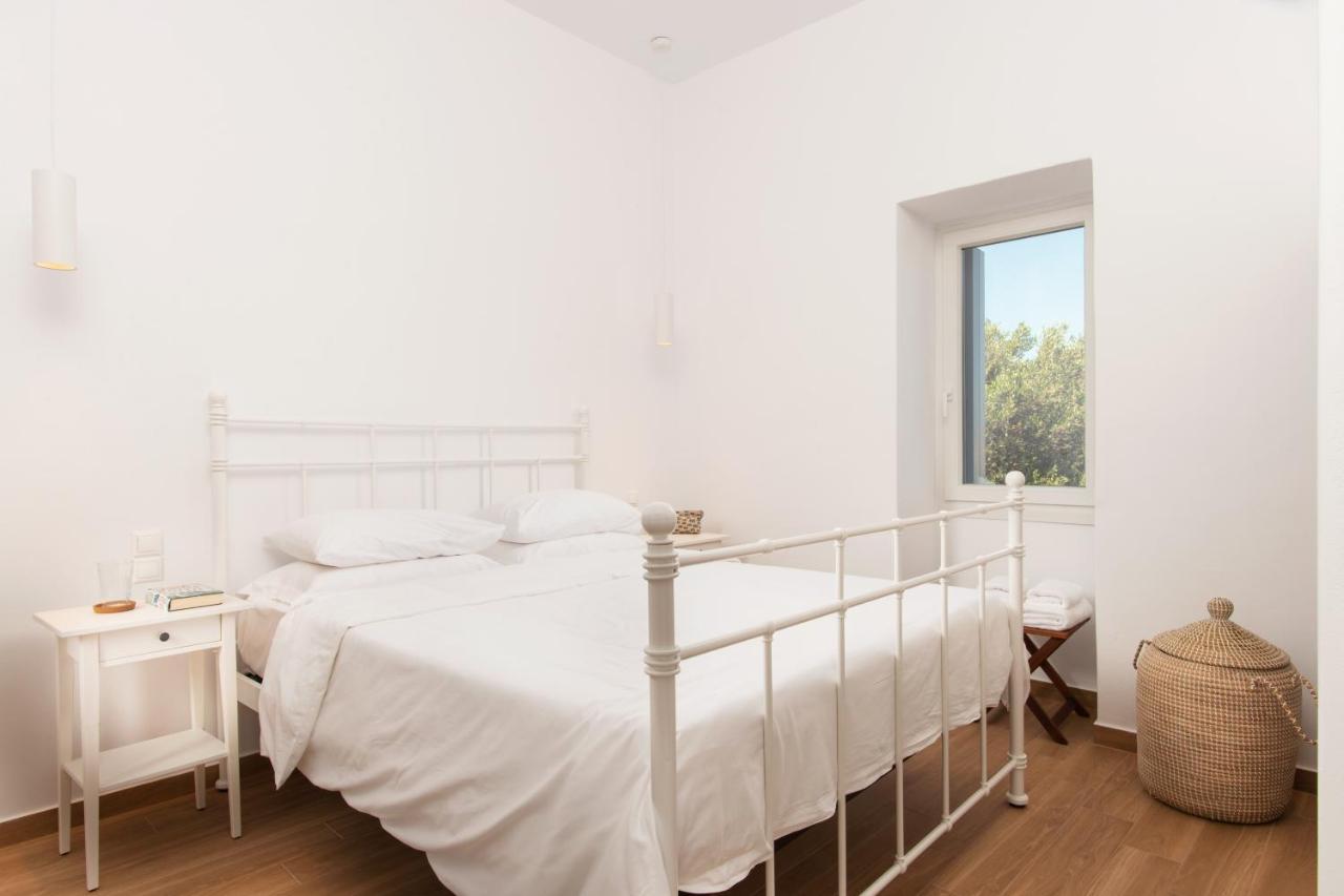 Haroto Suites Tripití Buitenkant foto